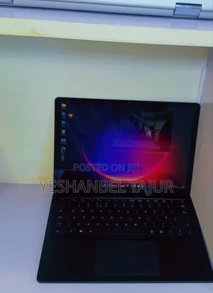 New Laptop Microsoft Surface Book 3 16GB Intel Core I7 SSD 512GB