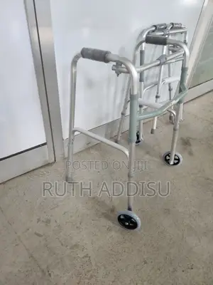 Foldable Medical Walker晞你rollators Medical Walker幂風walker Brand New