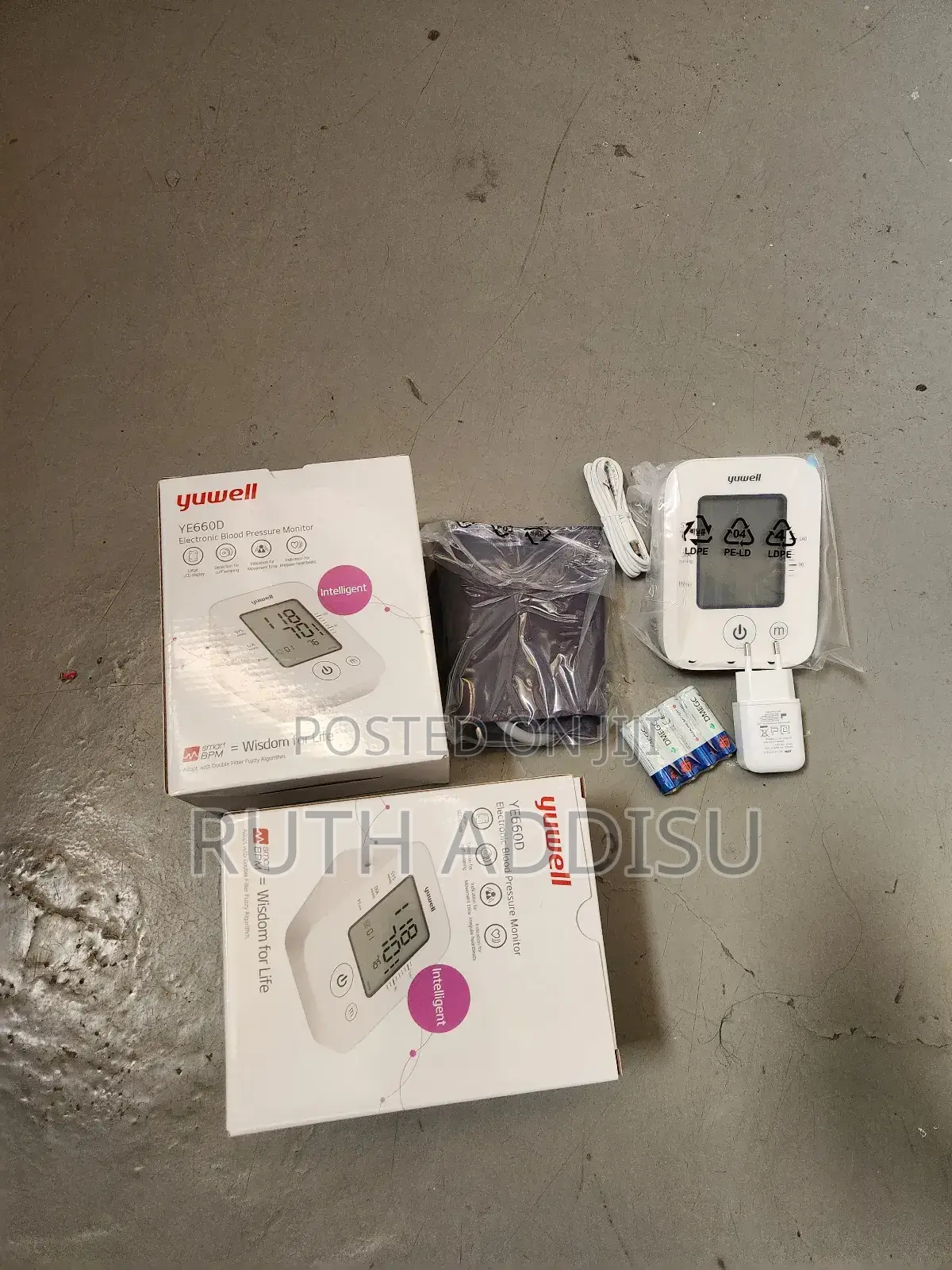 Amazing Packed Blood Pressure Monitor轟炸digital Blood Pressuer Monitor