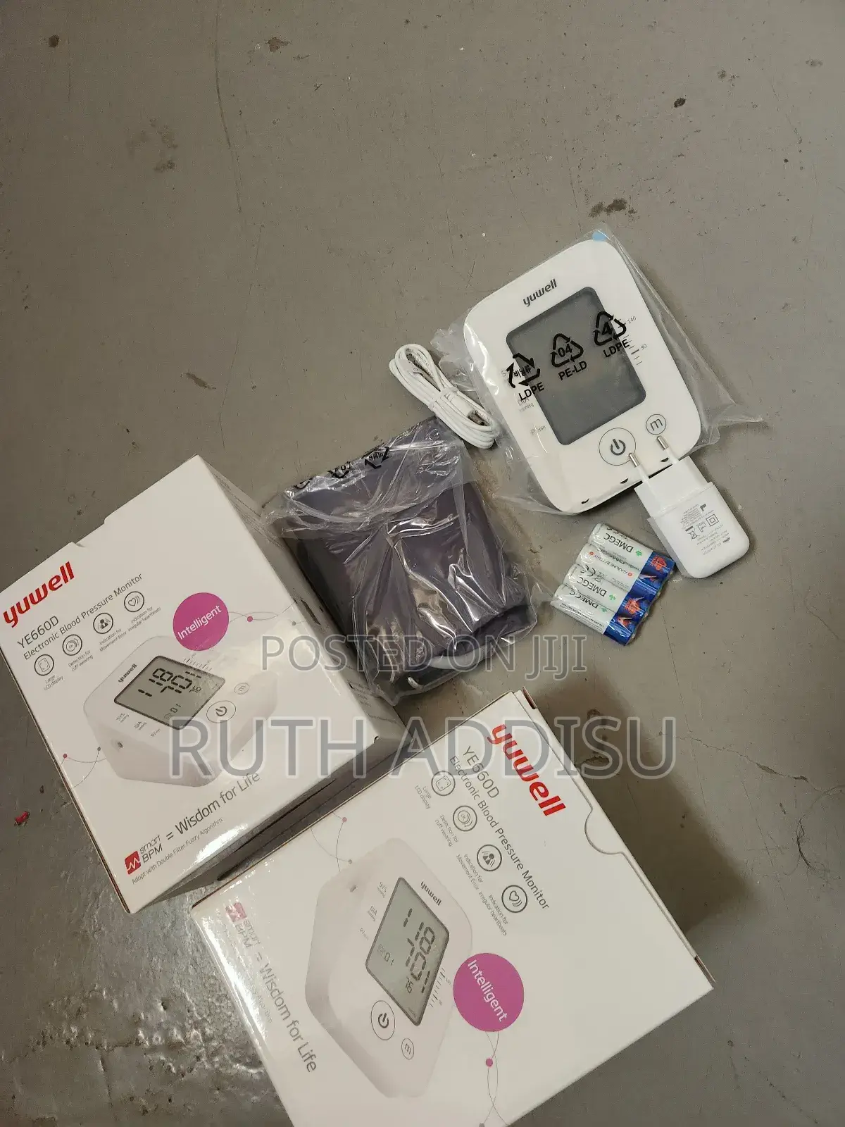 All in One Rechargable Blood Pressure Monitor病房digital Bp Monitor