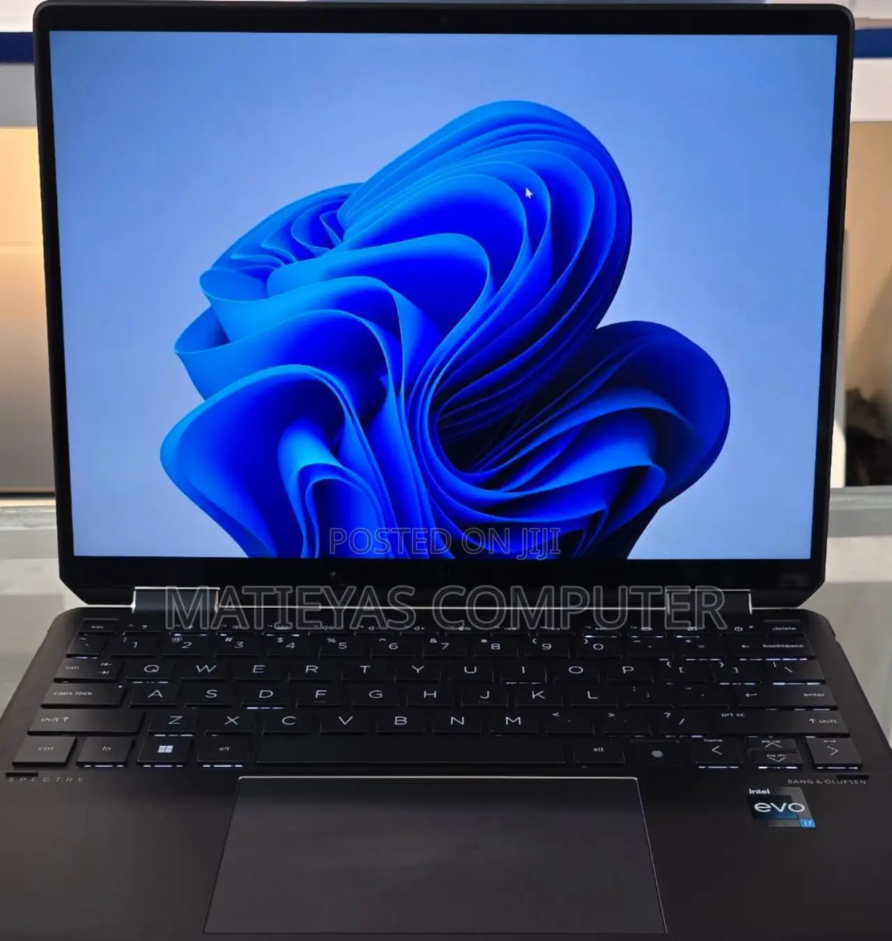 New Laptop HP Spectre X360 16GB Intel Core I7 SSD 1T