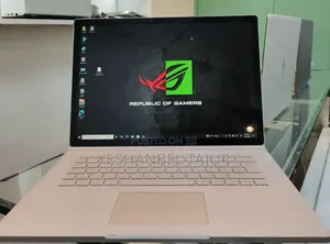 New Laptop Microsoft Surface Book 2 16GB Intel Core i7 SSD 512GB