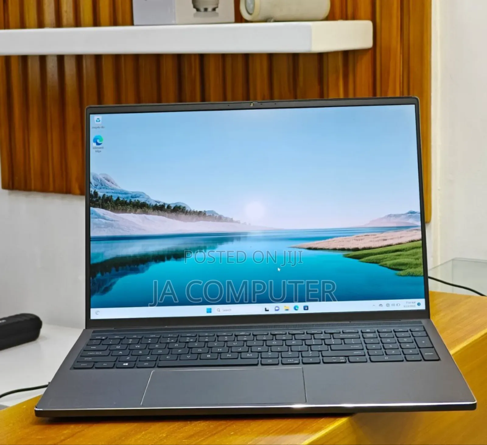 New Laptop Dell Inspiron 15 16GB Intel Core I7 SSD 512GB