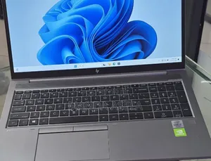 New Laptop HP ZBook 15 16GB Intel Core i7 SSD 512GB