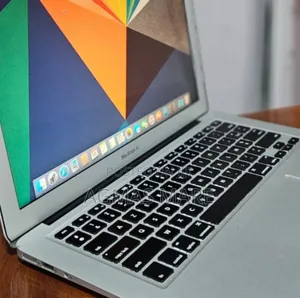 New Laptop Apple MacBook Air 2015 8GB Intel Core i5 SSD 256GB