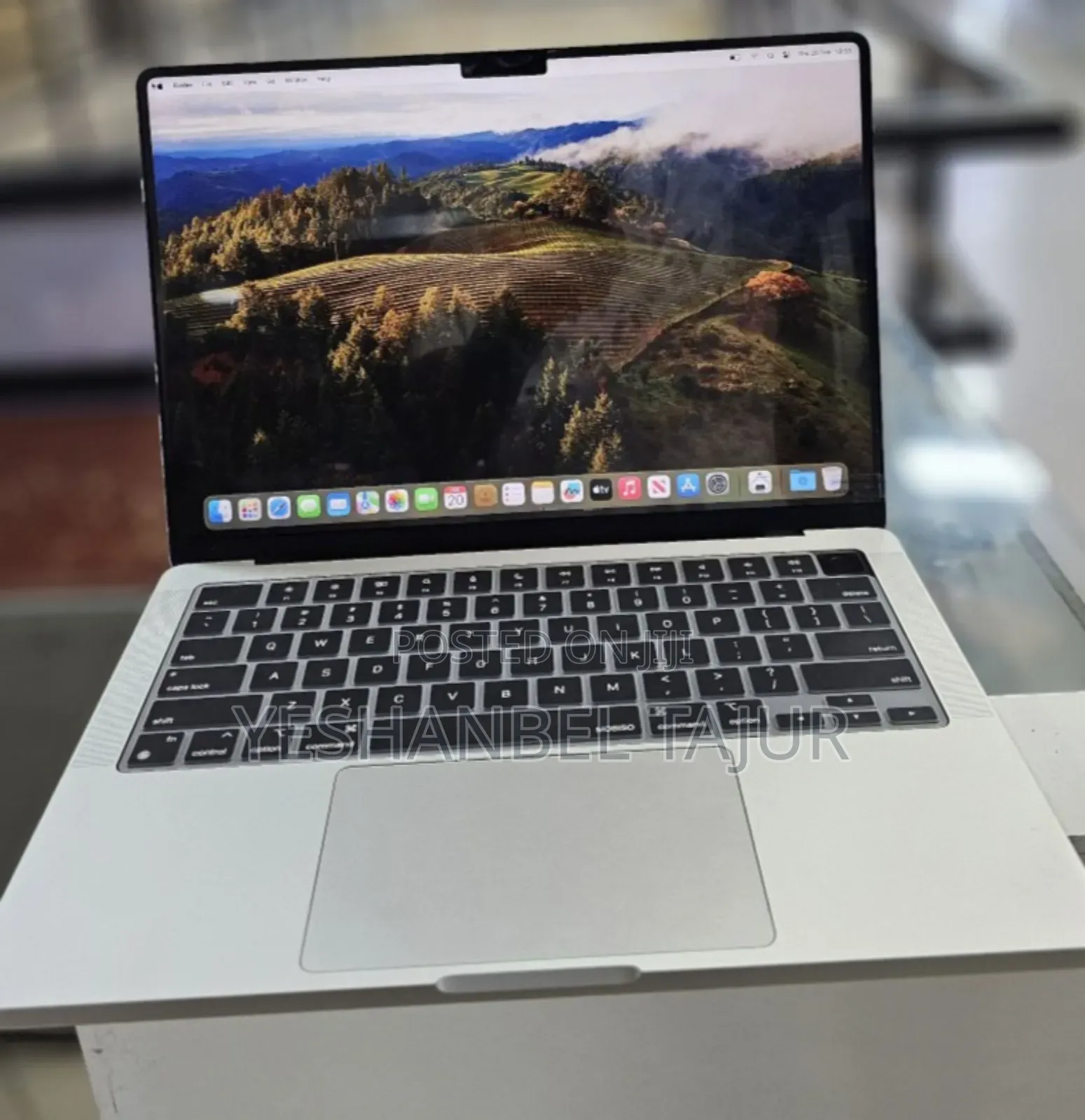 New Laptop Apple MacBook Pro 8GB Apple M3 Pro SSD 512GB