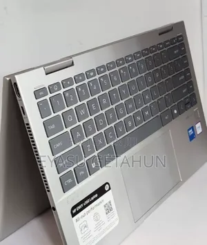 New Laptop HP Envy X360 8GB Intel Core I5 SSD 512GB