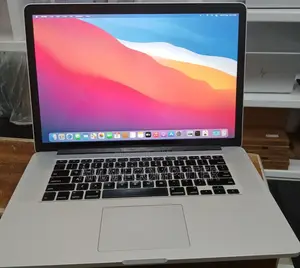 New Laptop Apple MacBook Pro 2015 16GB Intel Core I7 SSD 256GB