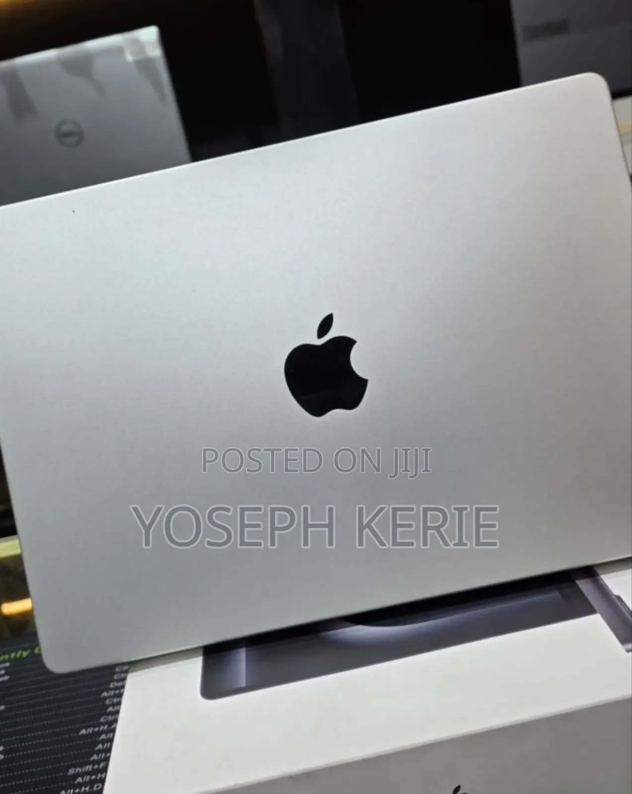 New Laptop Apple MacBook Pro M1 16GB Apple M1 Pro SSD 512GB