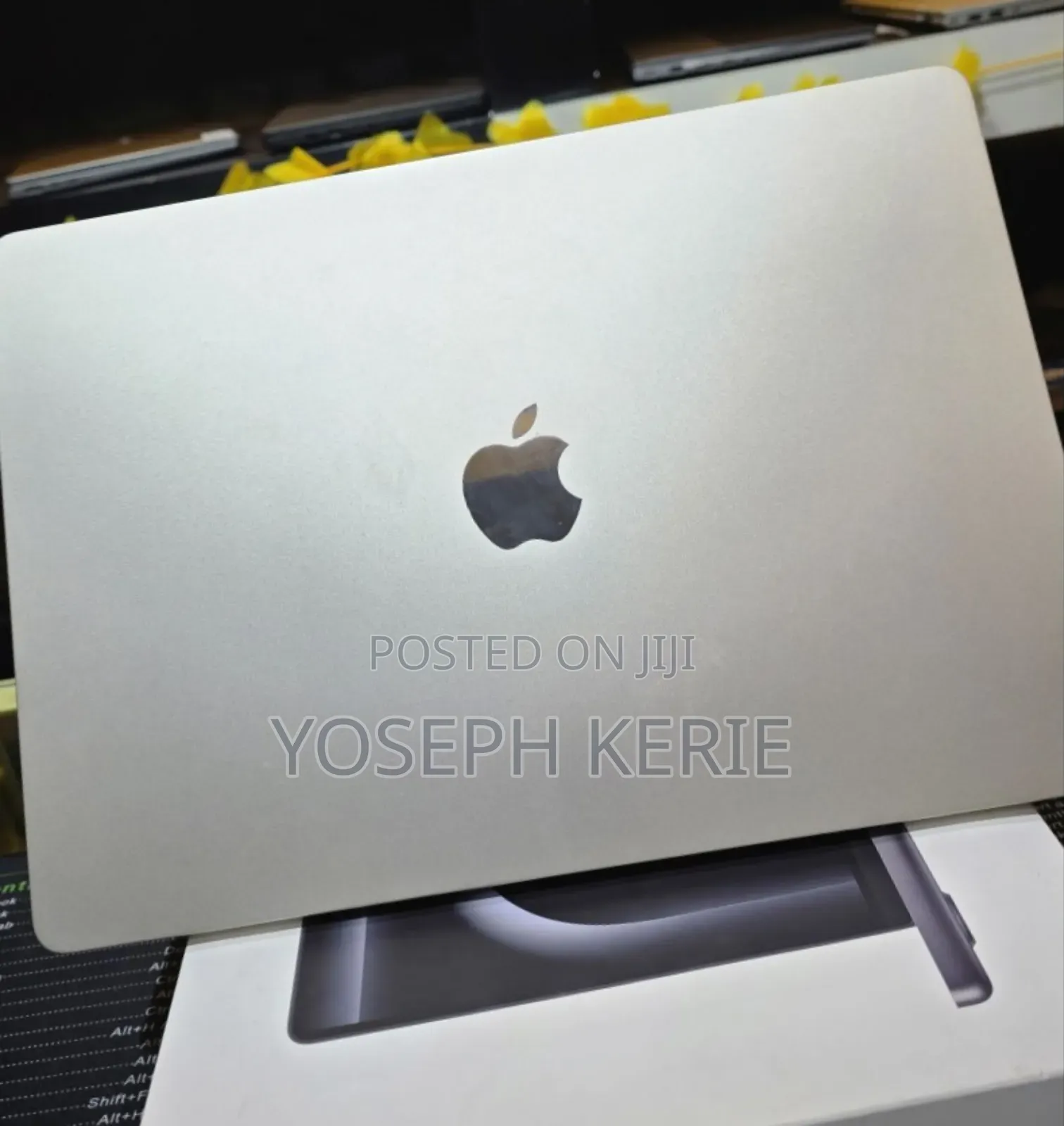New Laptop Apple MacBook Pro M1 16GB Apple M1 Pro SSD 512GB