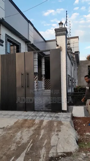 Furnished 5bdrm House in Gelan, Sidamowash, Addis Ketema for sale