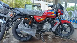 New Bajaj Boxer 150 UG 2024 Red