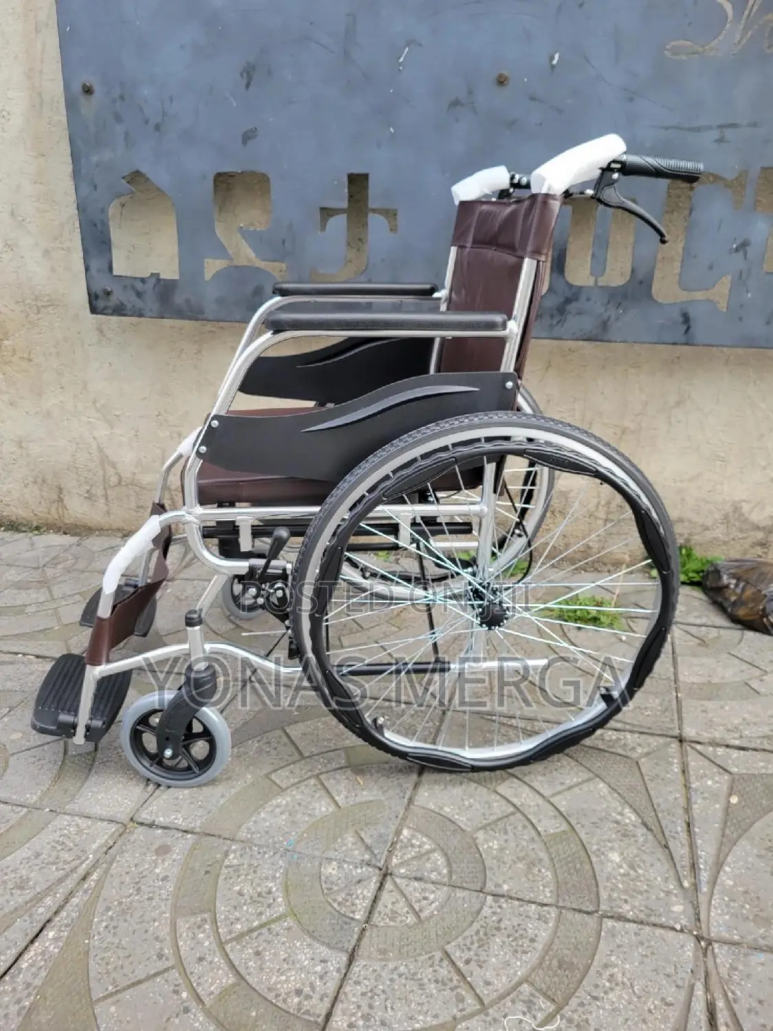 Toilet Wheelchair芹።Wheelchair፨岭provides More Comfort To The Patient