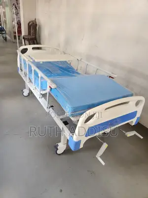 Medical Hospital Bed Brand New段的two Functional Hospital Bed New