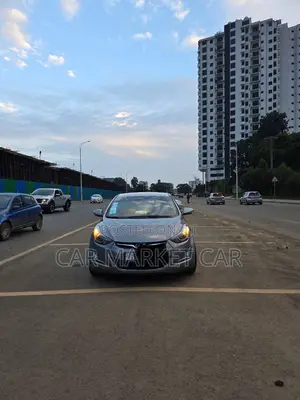 Hyundai Avante 2015 Gray