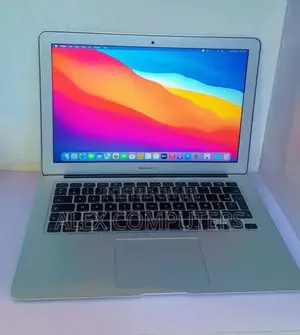 New Laptop Apple MacBook Air 2017 8GB Intel Core I5 SSD 256GB