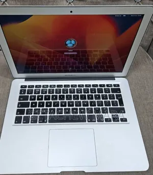 New Laptop Apple MacBook 2015 8GB Intel Core I5 SSD 128GB