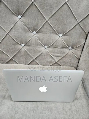 New Laptop Apple MacBook Air 2015 8GB Intel Core I5 SSD 128GB