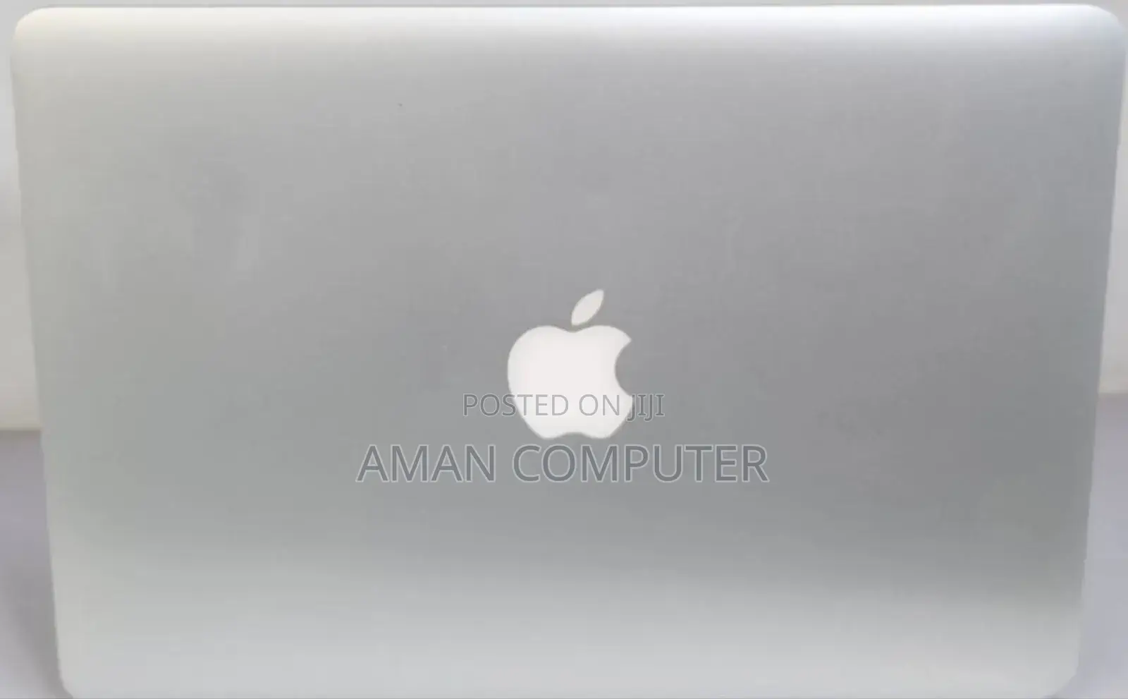 New Laptop Apple MacBook Pro 2015 8GB Intel Core I5 SSD 256GB