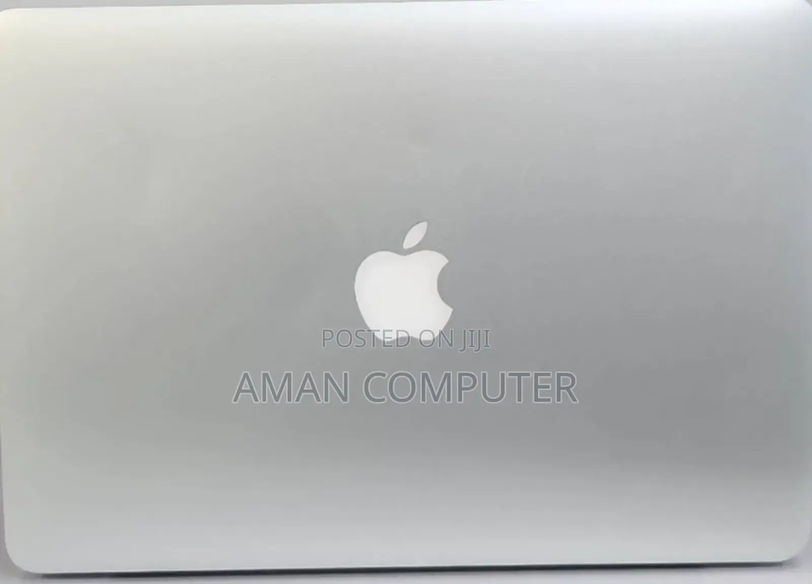 New Laptop Apple MacBook Pro 2015 8GB Intel Core I5 SSD 256GB