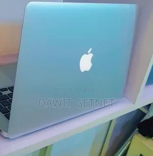 New Laptop Apple MacBook Air 2017 8GB Intel Core I5 SSD 256GB