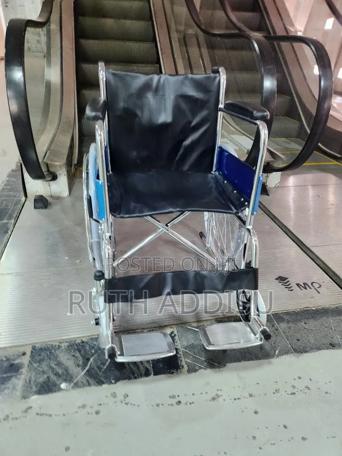 Foldable Wheelchair痲你medical Wheelchair麻醉wheelchair延壽