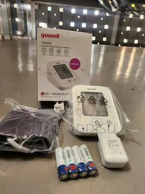 Digital Yuwell Blood Pressuer Monitor痛苦brand New Medical Bp Monitor