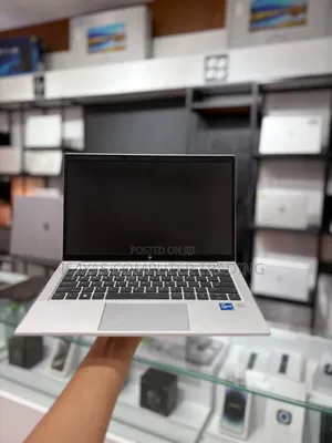 New Laptop HP EliteBook 840 G8 16GB Intel Core I7 SSD 512GB