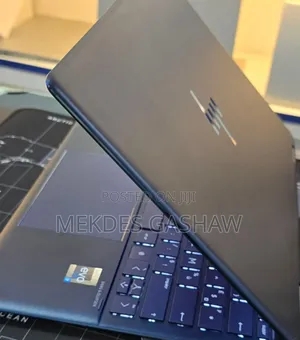 New Laptop HP Spectre X360 16GB Intel Core I7 SSD 1T