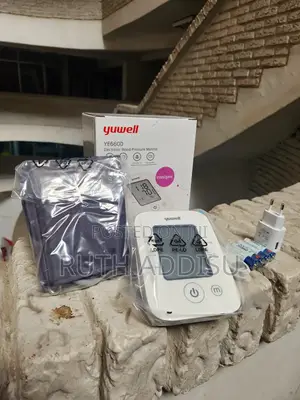 Yuwell Model Ye660d Digital Blood Pressuer Monitor延 Digital Bp Monitor