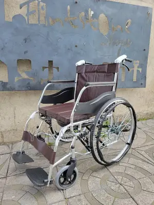 Wheelchair//Built in Bed Pan Commode哺፯toilet Wheelchair።口ideal Choice