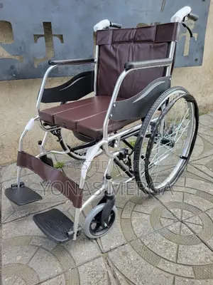 Toilet Wheelchair For峥፹broken Foot/Ankle or Disability∞竪wheelchair