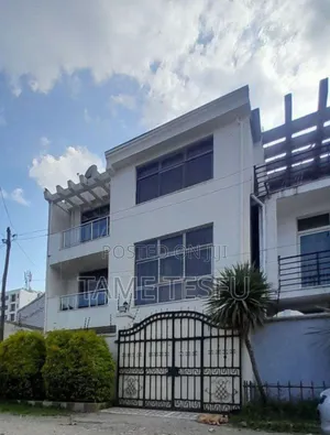 Furnished 7bdrm House in ሀያት, Bole for sale