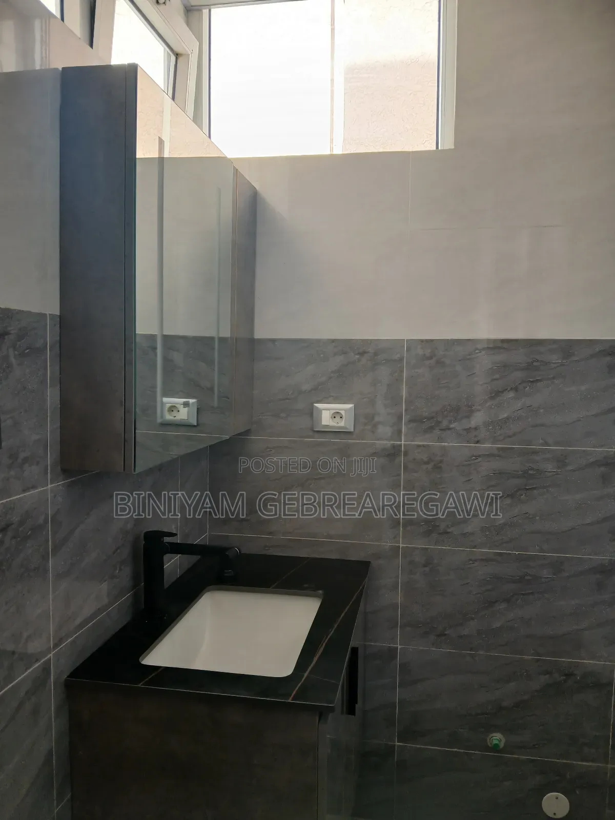 2bdrm Apartment in Apartment, Yeka for rent