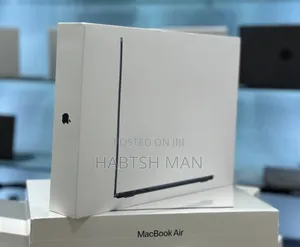 New Laptop Apple MacBook Air 2022 M2 16GB Apple M2 SSD 256GB