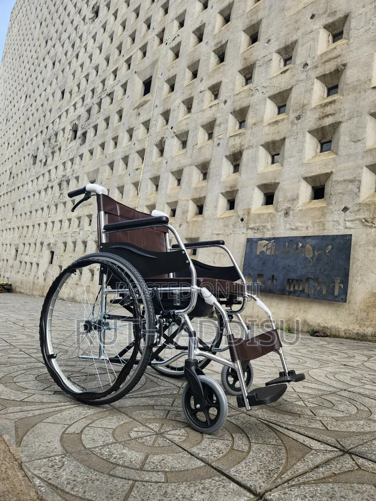 Foldable Wheelchair煞是wheelchair Brand New Wheelchair轟炸wheelchair New