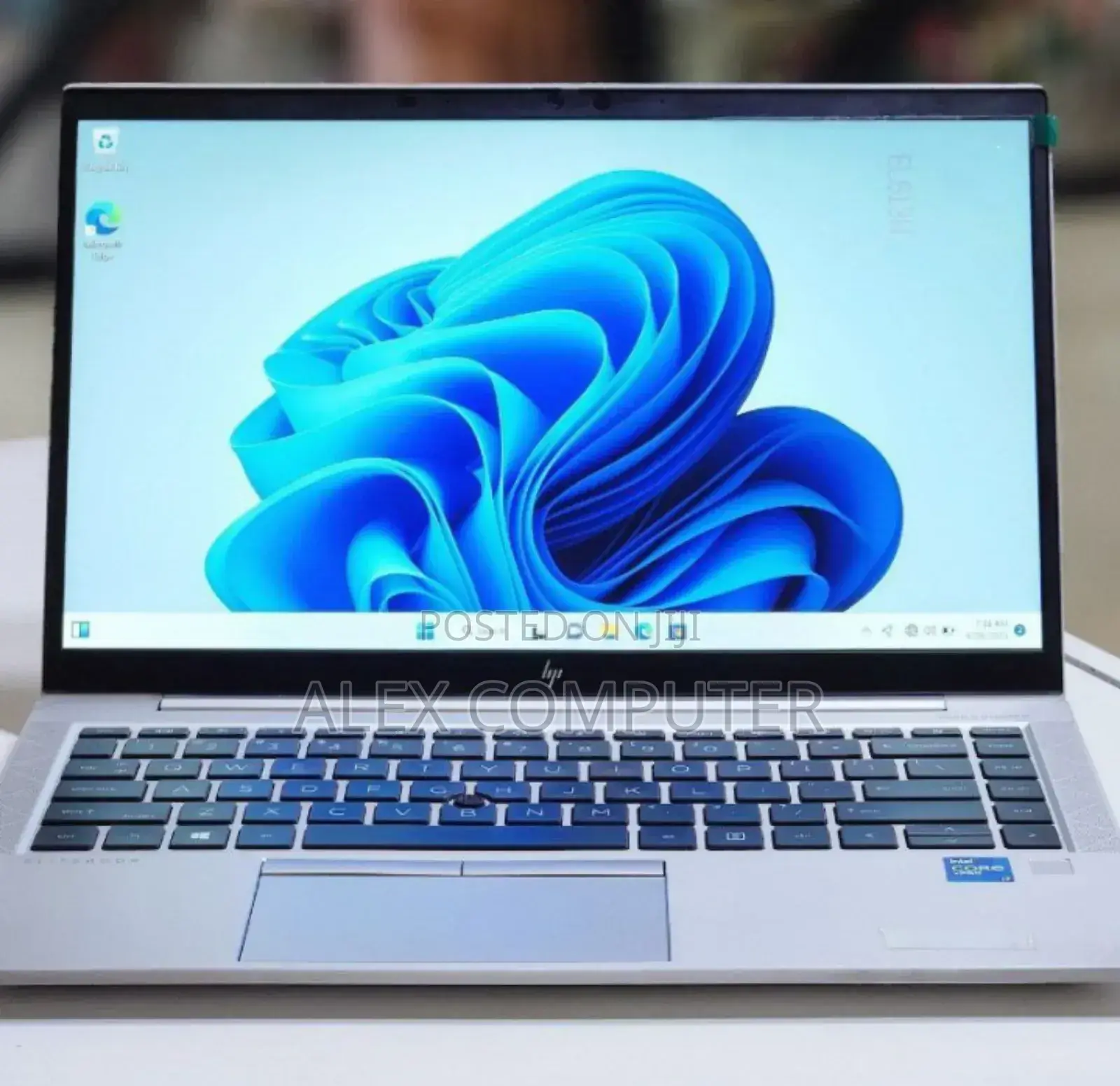 New Laptop HP EliteBook 840 G8 16GB Intel Core I7 SSD 512GB