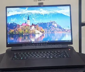 New Laptop Alienware M17x R2 16GB AMD Ryzen 7 SSD 1T
