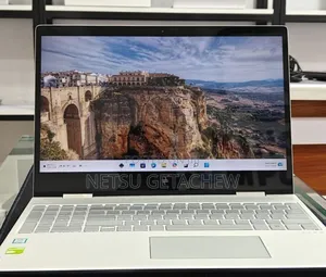 New Laptop HP Envy X360 8GB Intel Core I5 SSD 512GB