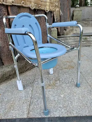 Toilet Chair韋市commode Chair With Pu Seatand瓶太commode Chair曱囗2.Foldable