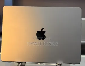 New Laptop Apple MacBook Air 2022 M2 8GB Apple M2 SSD 256GB