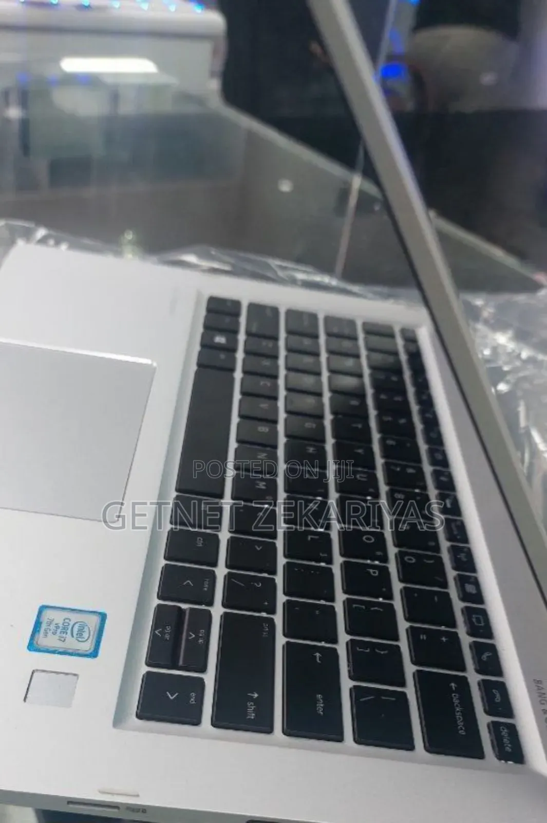 New Laptop HP EliteBook 830 8GB Intel Core I7 SSD 512GB