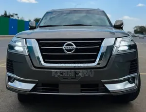 Nissan Patrol 2016 Gray