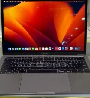 New Laptop Apple MacBook Pro 2017 8GB Intel Core I5 SSD 128GB