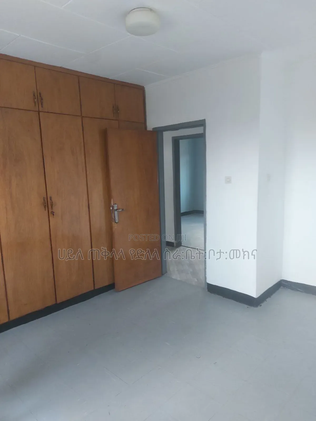 Furnished 6bdrm Townhouse/Terrace in አያት ዞን ኮምፋውንድ ግብ ውስጥ, Yeka