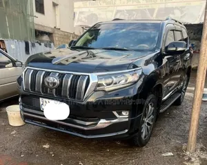 Toyota Land Cruiser Prado 2022 Matt Black