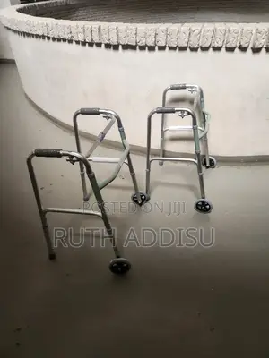 Almunium Walker肺病medical Walker肢軟walking Aid重大walker Medical Almunium