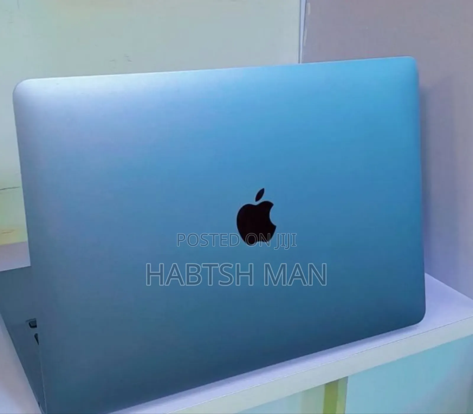 New Laptop Apple MacBook Pro M1 8GB Apple M1 SSD 512GB