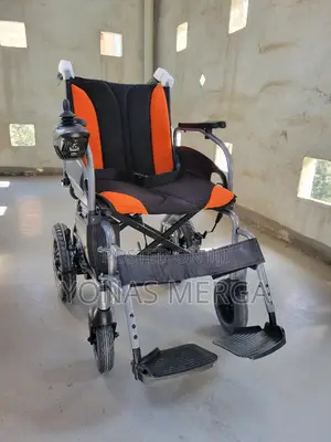 Elecreical Wheelchair/Easily Switches Between Electric Manual Modes