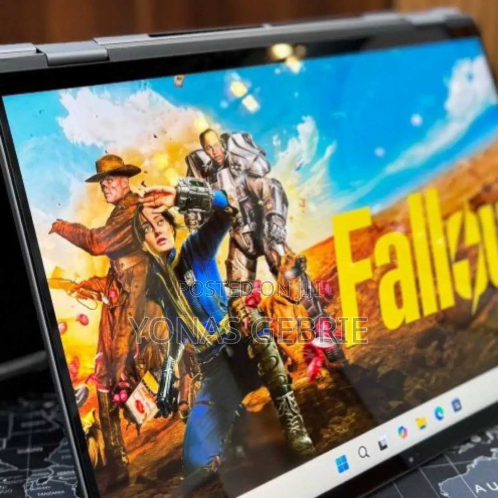 New Laptop HP Envy X360 16GB AMD Ryzen 7 SSD 512GB
